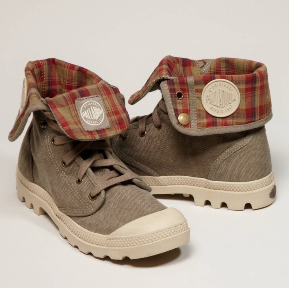 Palladium Pallabrouse Baggy Canvas Boot Size 6
